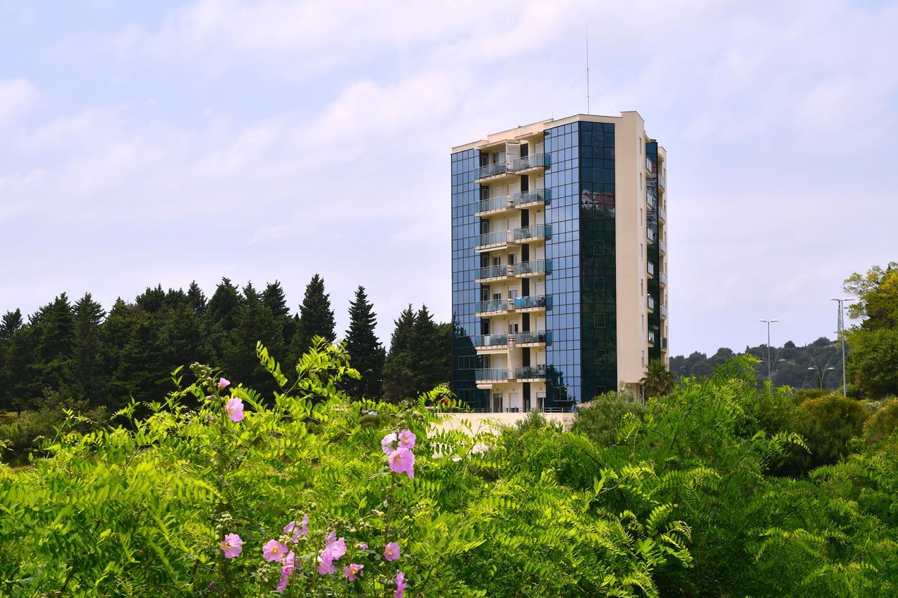 Apartments Crystall บุดวา ภายนอก รูปภาพ
