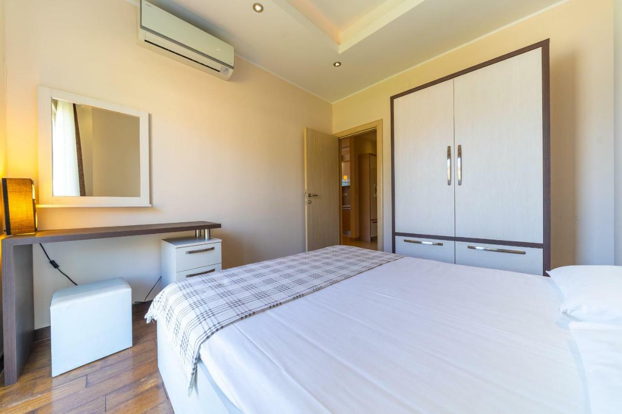 Apartments Crystall บุดวา ภายนอก รูปภาพ