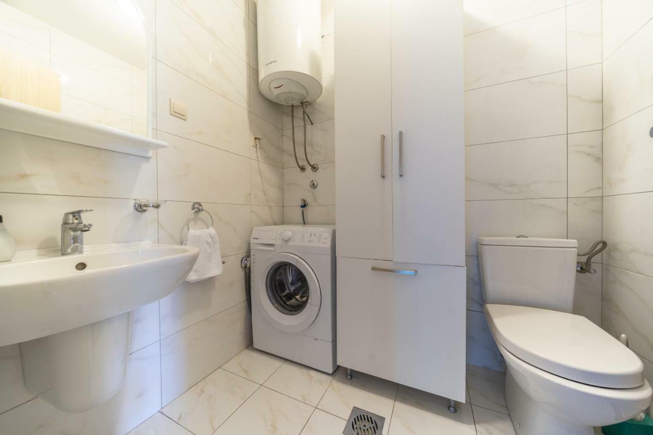 Apartments Crystall บุดวา ภายนอก รูปภาพ