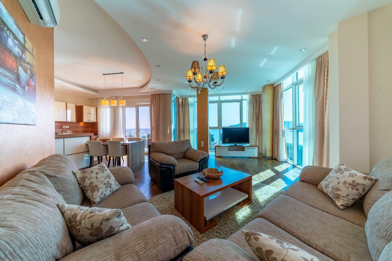 Apartments Crystall บุดวา ภายนอก รูปภาพ